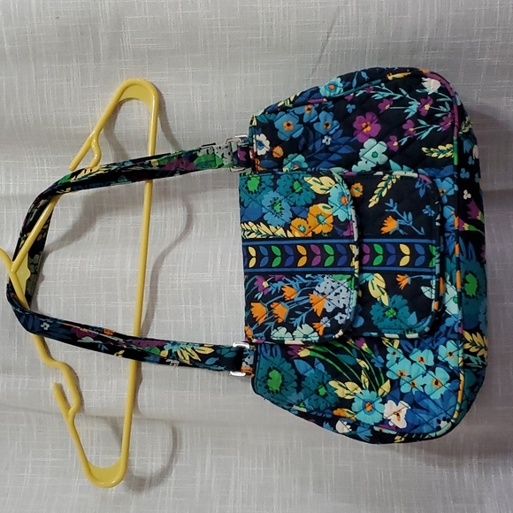 Vera Bradley Handbags - VERA BRADLEY PURSE